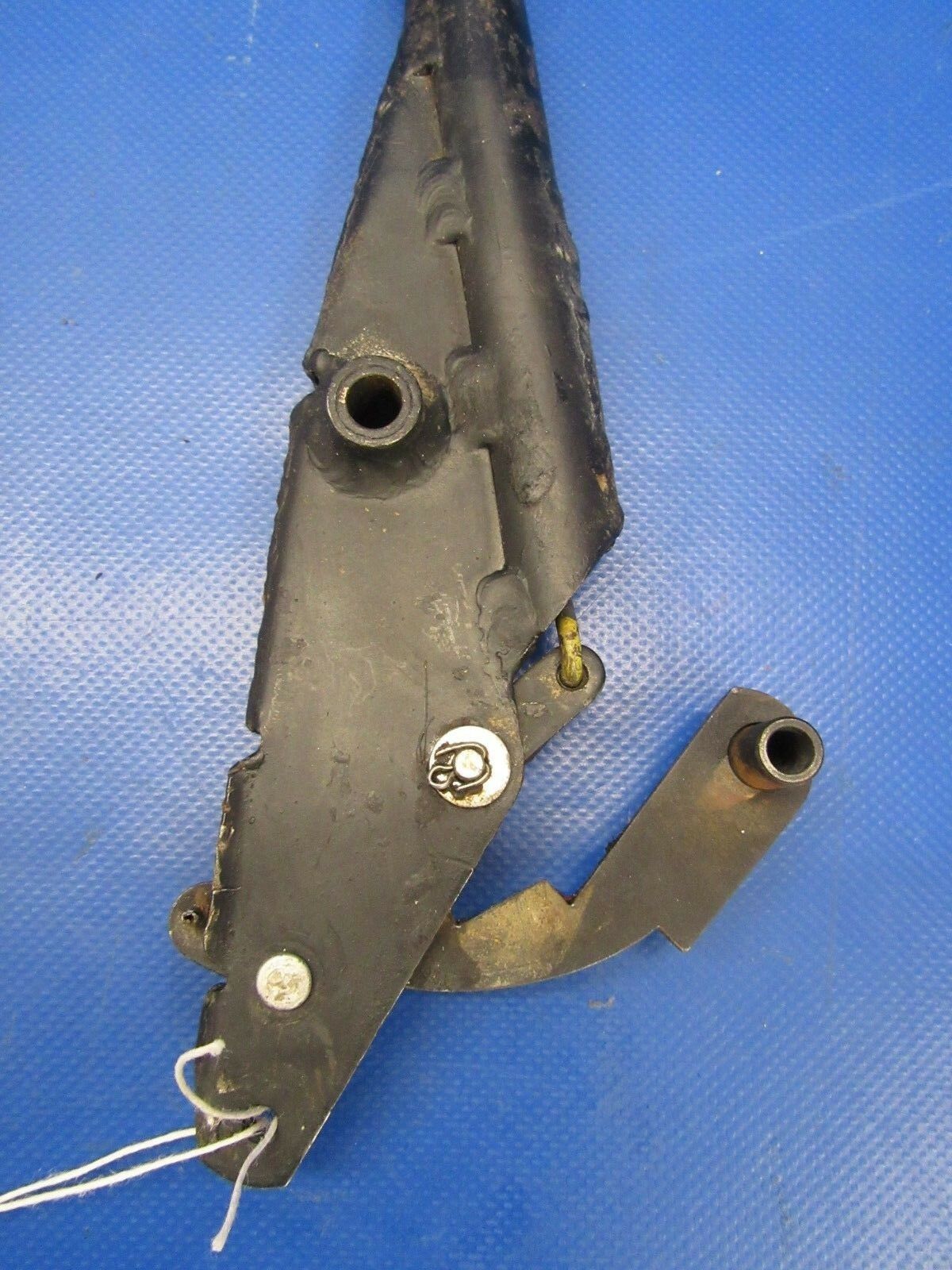 Piper PA-24-250 Comanche Flap Bar P/N 20974-00 (0818-338)