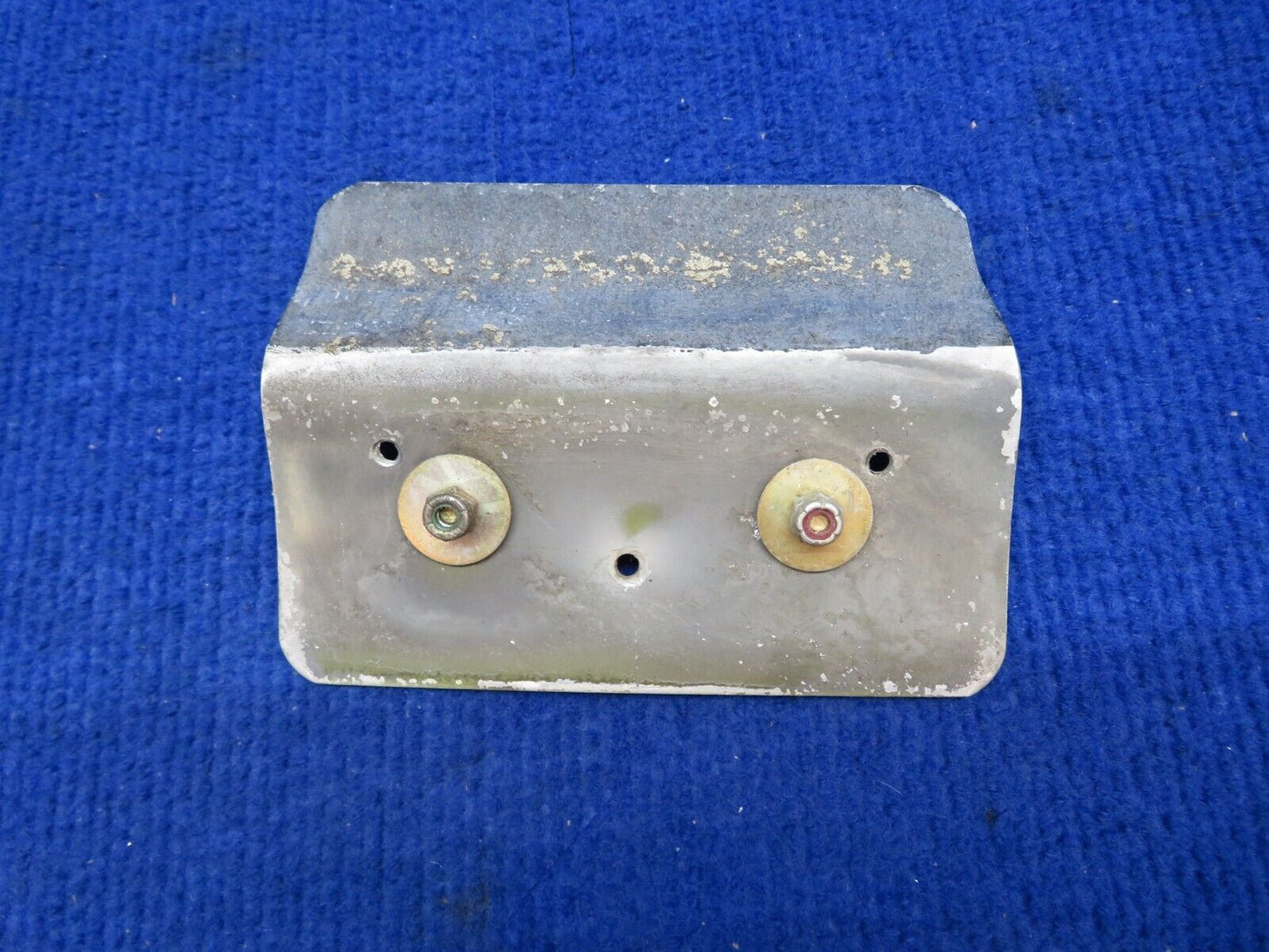 Cessna 150 / 150F Step Fuselage Mounted LH P/N 0413399-1 (0822-505)