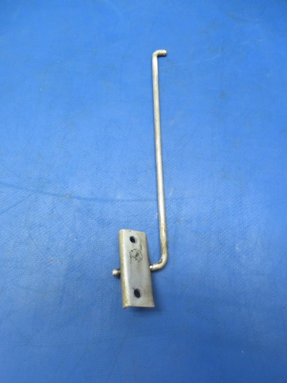 Cessna 310 / 310I Nacelle Door Stay Rod Bracket P/N 0851806-5 (1023-178)