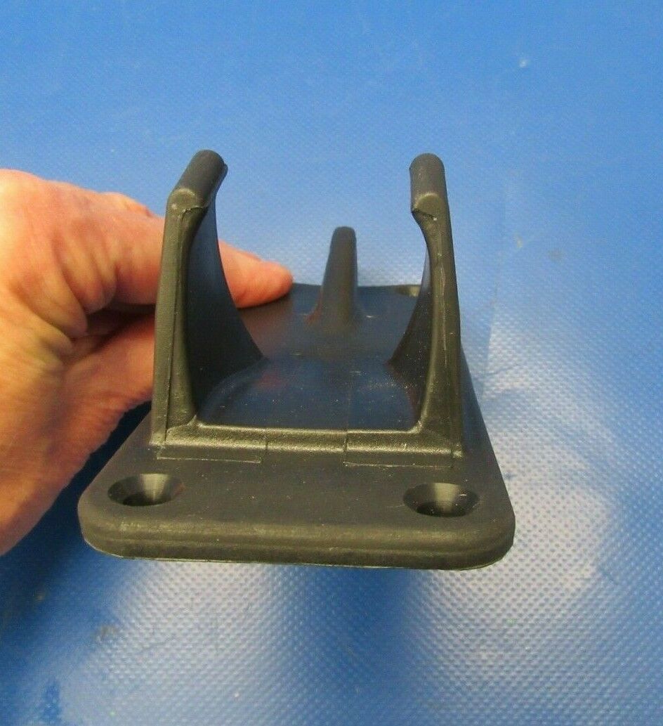 Dassault Falcon Mic Holder FGFB215020 Black Plastic NOS (0419-227)