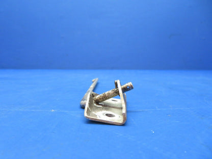 Cessna 310 / 310I Nacelle Door Stay Rod Bracket P/N 0851806-5 (1023-178)