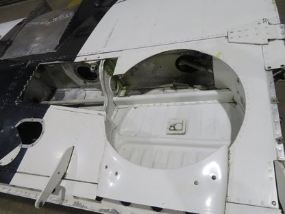 1980 Piper PA-34-200T Seneca II RH Wing P/N 37093-13R w/ De-ice (0224-94)