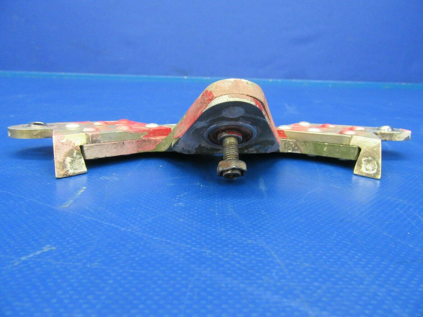 Cessna 310P Bellcrank Rudder Horn P/N 0813017-1 (1119-22)
