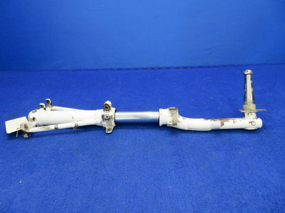 1956 Cessna 310 Main Landing Gear LH P/N 0841000-97 (0422-77)