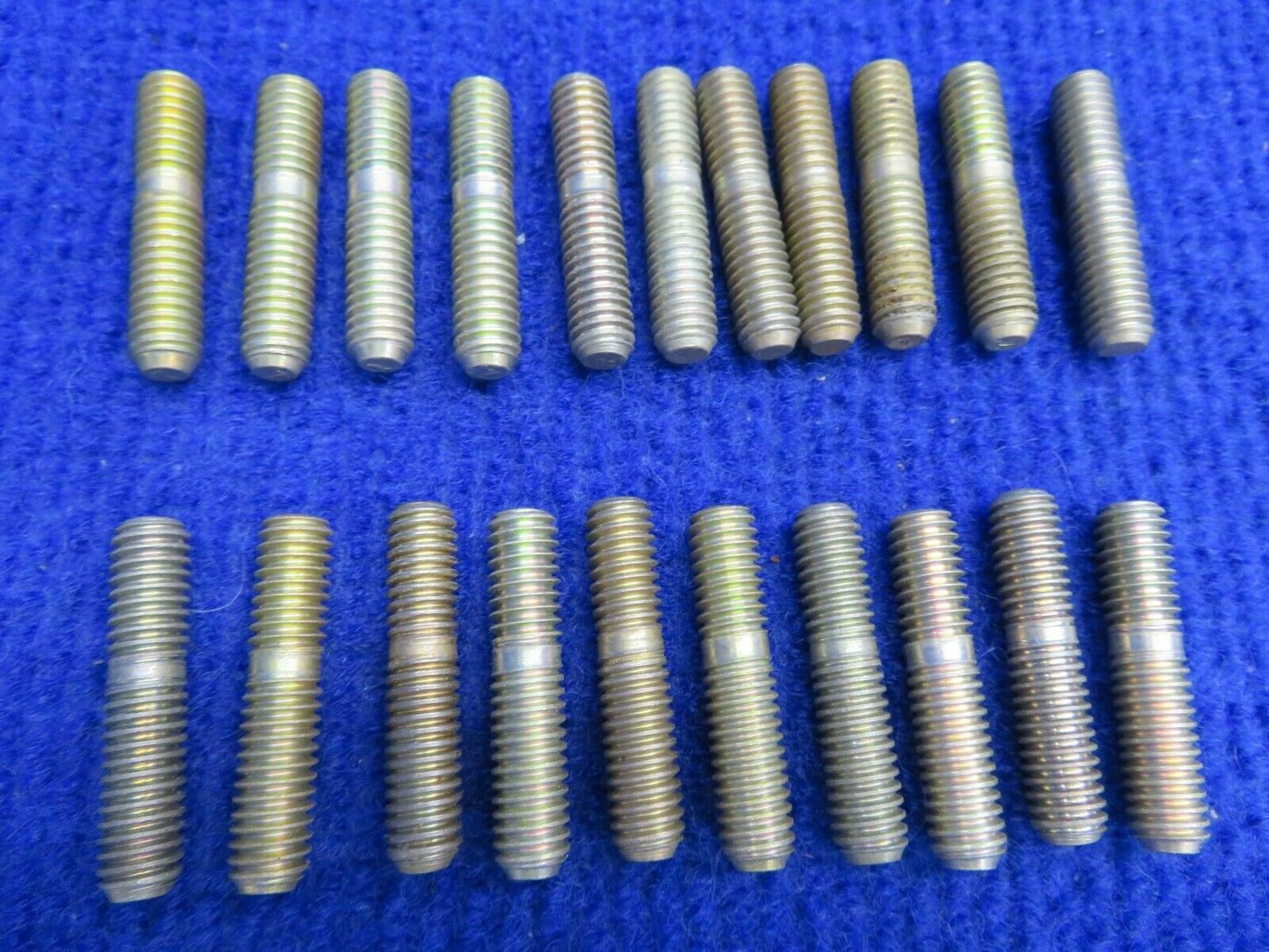 Stud 5/16" Diameter Coarse Thread LOT OF 21 NOS P/N SL31C-12 P07 (0222-650)