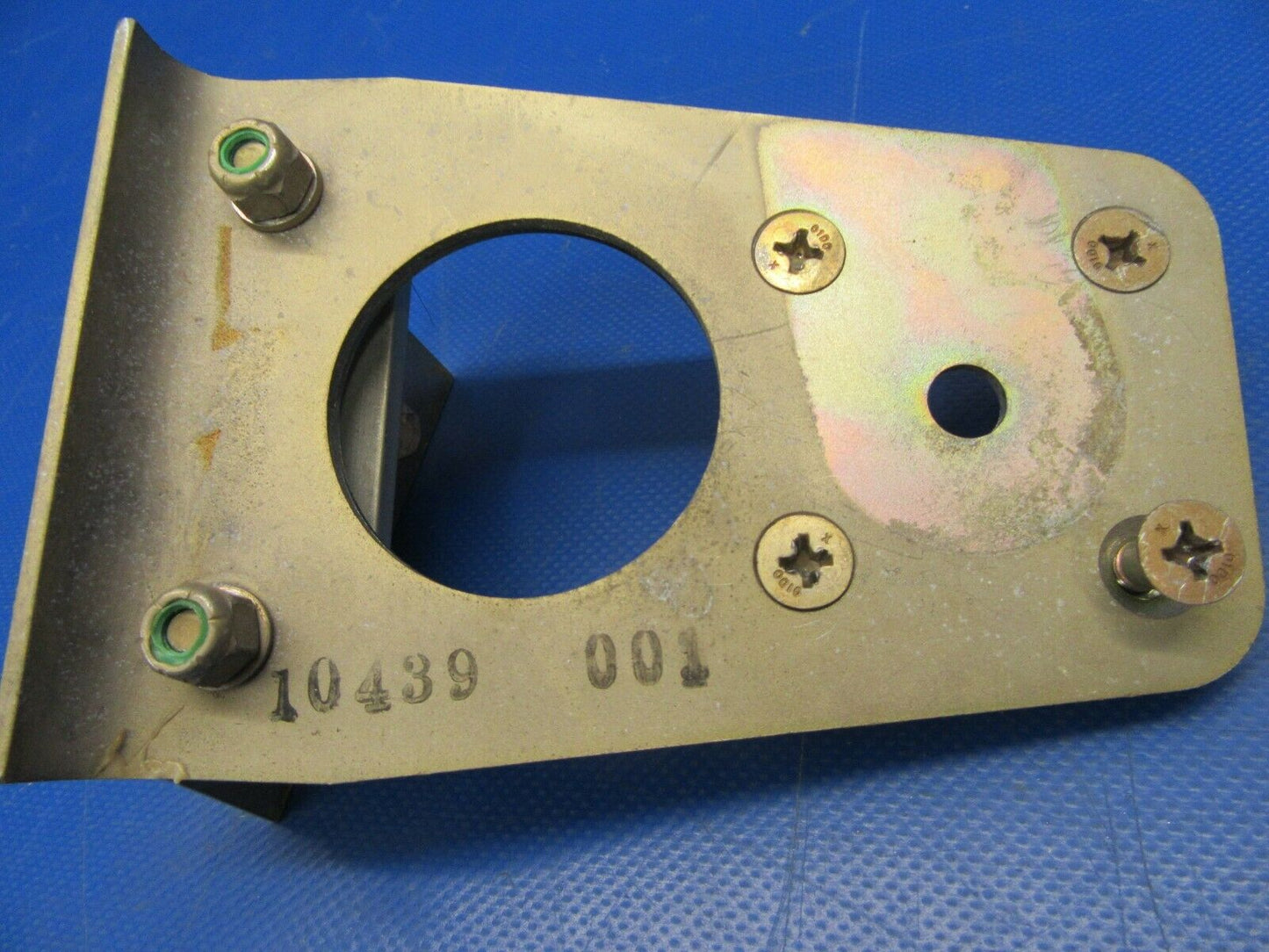 Cirrus SR22 Aft LH Seat Belt Bracket P/N 10437-002, 10439-001 (1019-404)