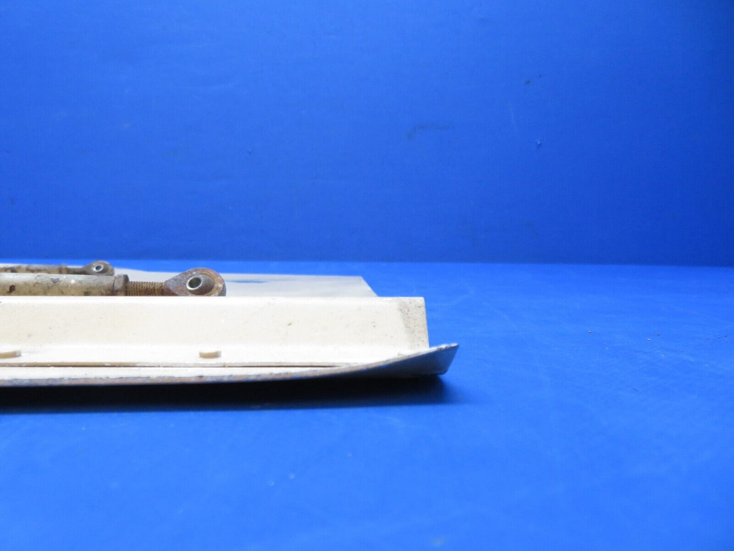 Mooney M20 / M20C RH Main Gear Door Assy P/N 550003-2 (1023-354)