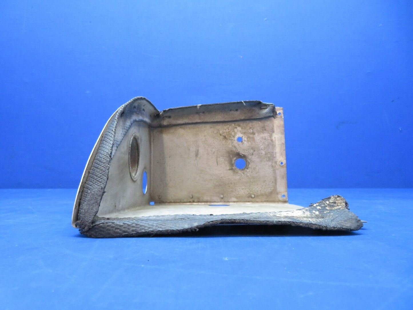 Piper PA-28-140 Electric Fuel Pump Cooling Cover Assy P/N 66676-03 (1123-113)