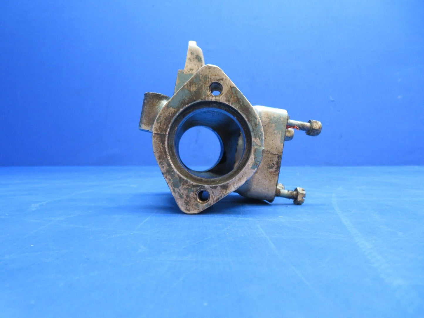 Stinson 108-1 Franklin 6A4150 Distributing Zone P/N 18213 (0823-494)