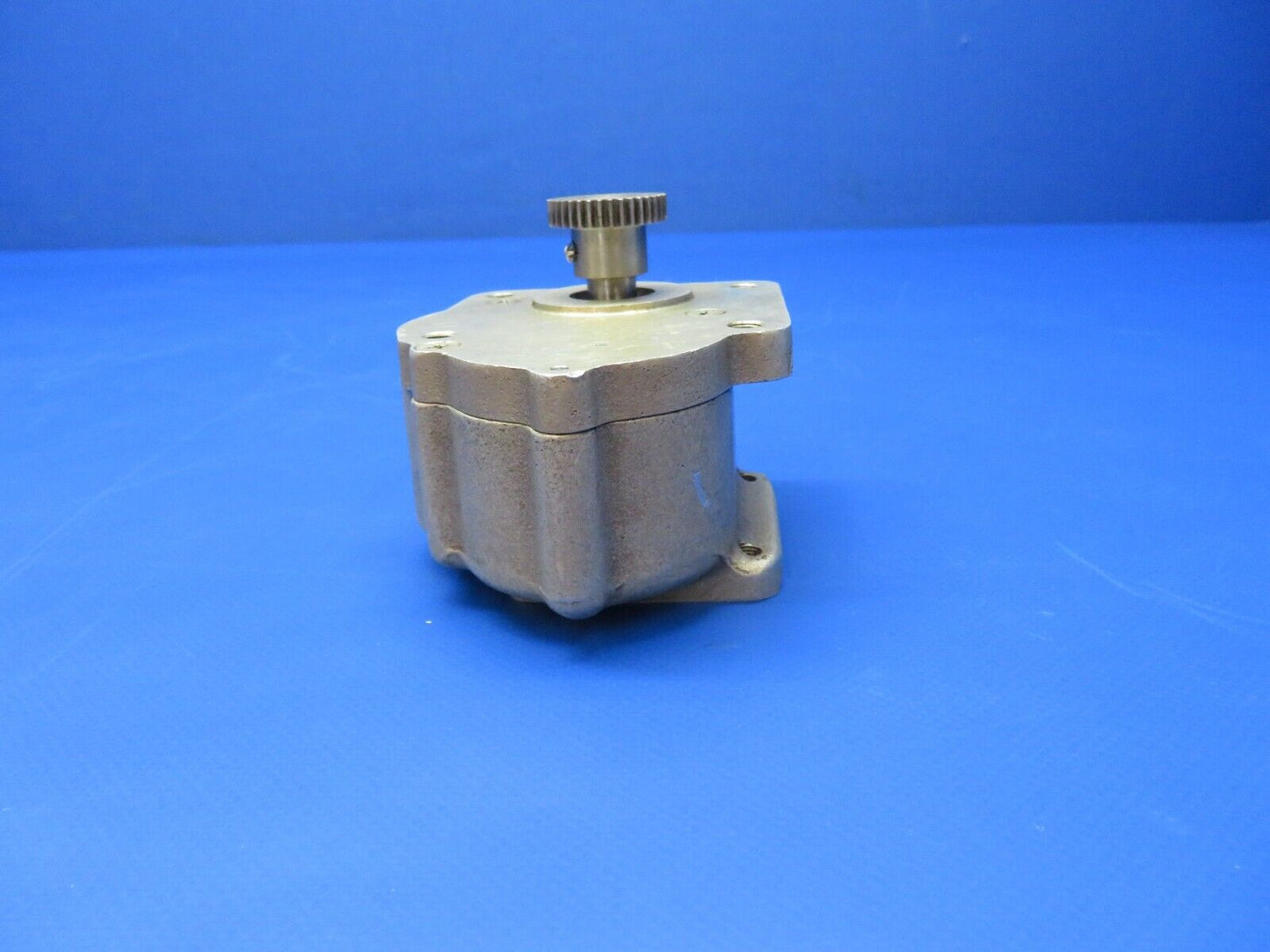 Cessna Gear Actuator Reduction Unit P/N 0894000-8 RX CORE (1022-306)