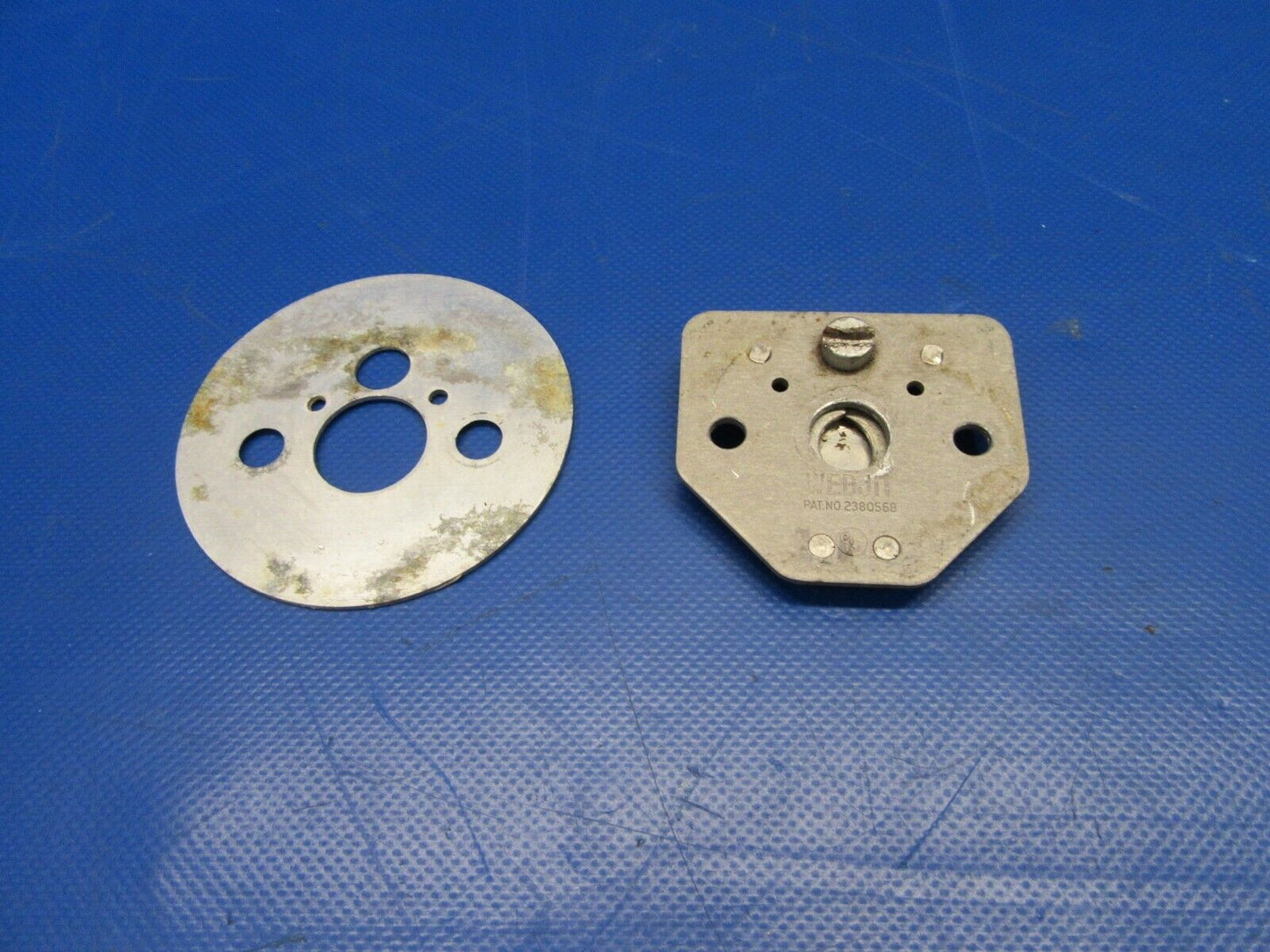 Cessna 310P Wedjit & Cover Plate P/N 295409, 812974-2 (0819-163)