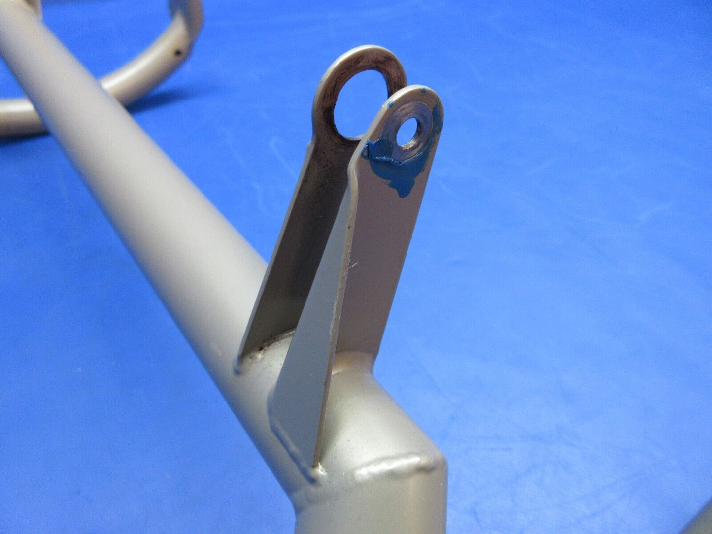 Diamond DA-42 Canopy Hinge Assy P/N D41-5210-60-00_3 (0623-162)