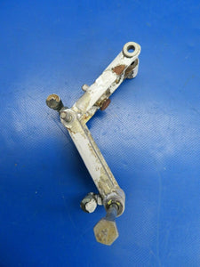 Beech Baron E-55 Link Nose Gear Steering 35-825173-2, 35-825035-2 (0120-35)