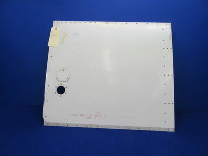 Cessna 172 Fuel Tank Cover LH P/N 0523521 (1221-440)