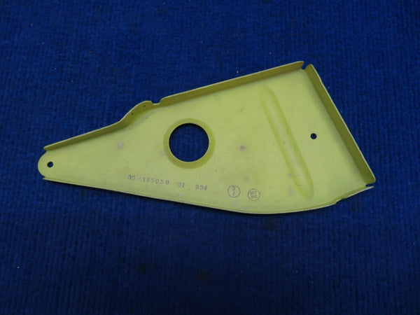 Beech Flap Hinge Bracket P/N 35-165050-31 NOS (0722-40)