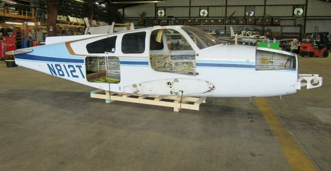 No Damage - 1974 Beech Baron E-55 Fuselage S/N TE-999  (0819-331)