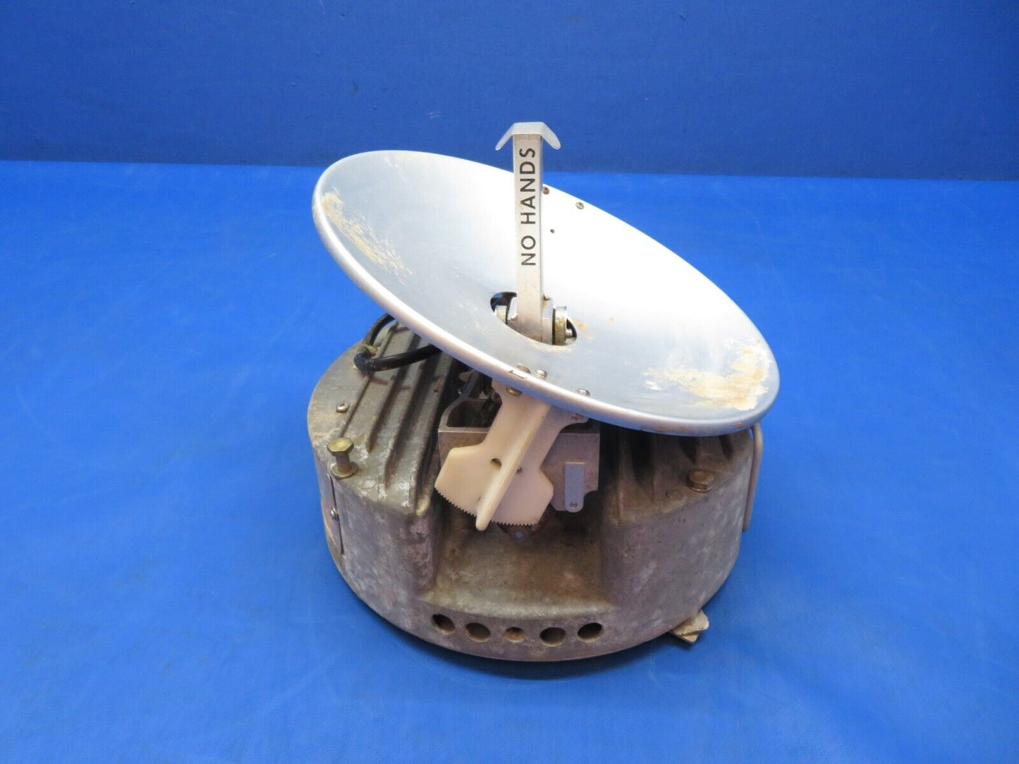 Cessna 310 RCA Sperry RTA-102 Receiver XMTR Ant. MI-585264-1 FOR PART (1123-295)