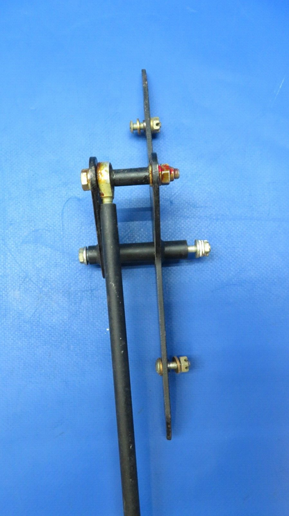 Piper PA-28 Aileron Bellcrank P/N 62771-00 (0523-890)