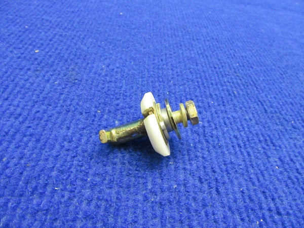 Cirrus SR-22 Pin Striker w Adjustment Bushing LWR Cabin Door 20268-003 (1221-586