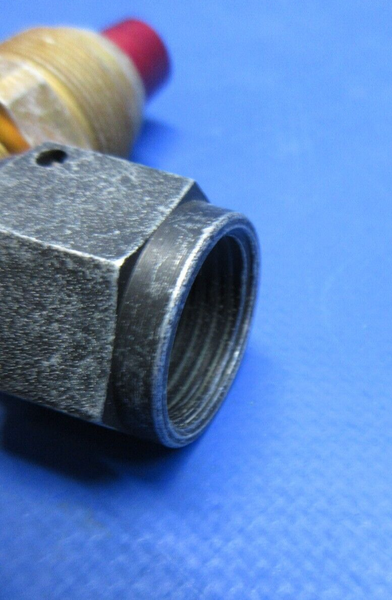 Eaton Aeroquip Hose Fitting Nipple P/N 8791-8 NOS (0923-909)