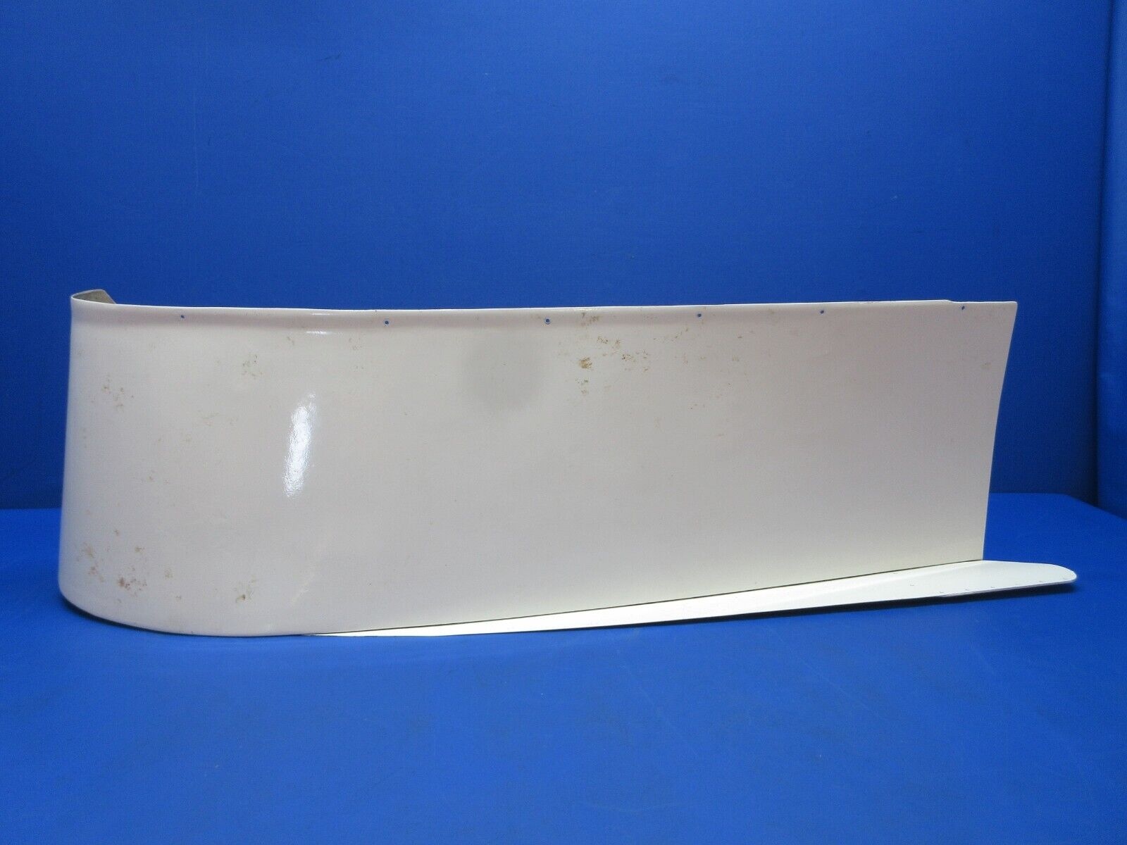 Cessna 188B AGpickup LWR RH Wing Strut Fairing P/N 1620076-2 (0723-261)