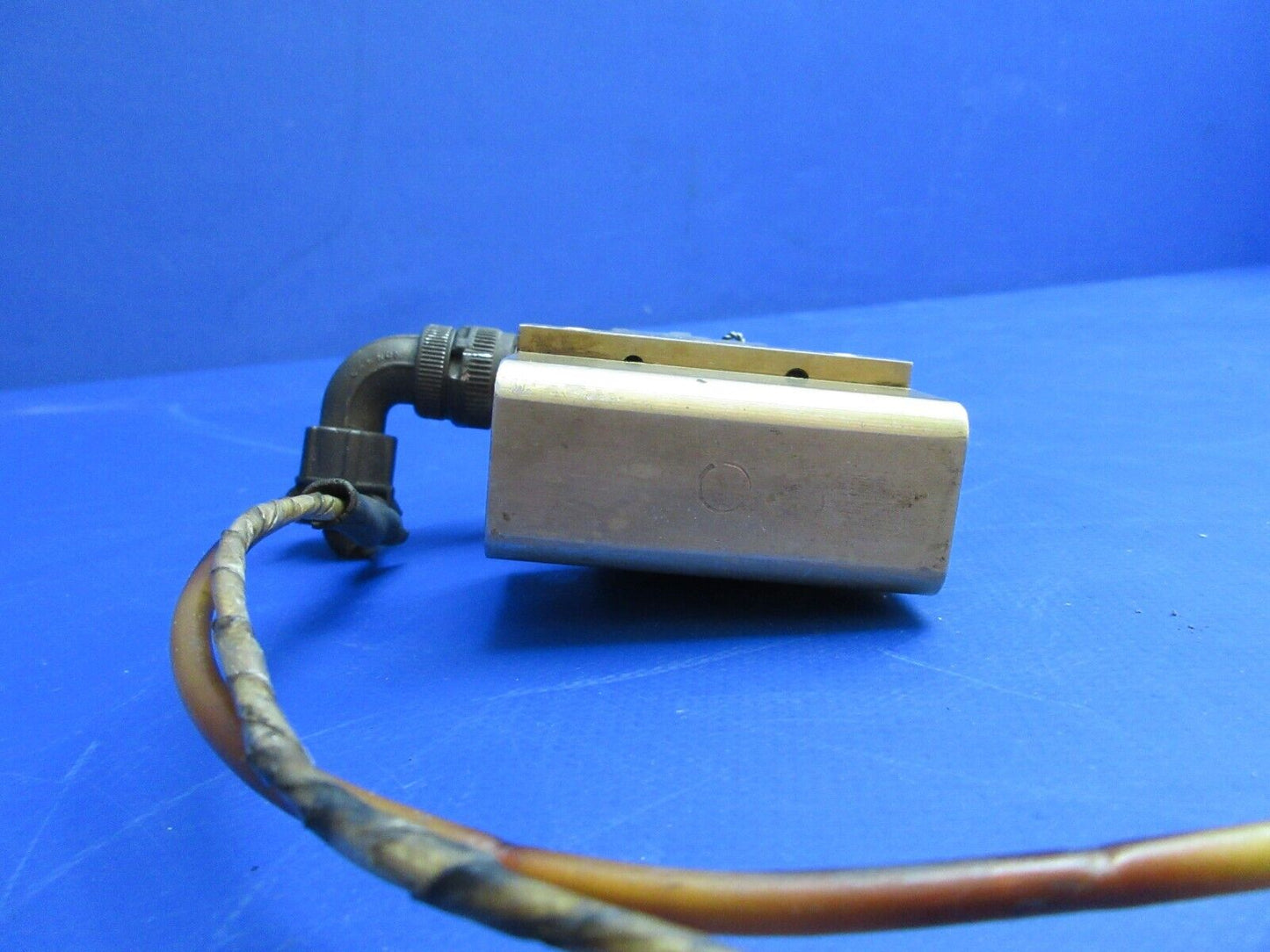 Cessna 310 / 310I Valcor De-Ice Shut-Off Valve P/N V14500-36 (1023-785)