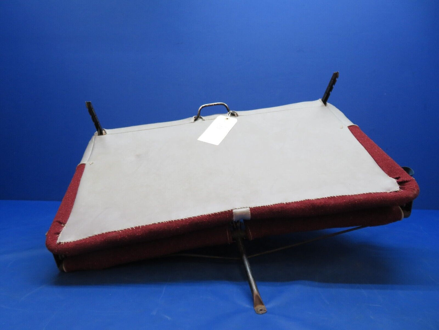 Early Cessna 172 Rear Bench Seat Assy w/ Seat belts P/N 0500103-74 (0823-459)
