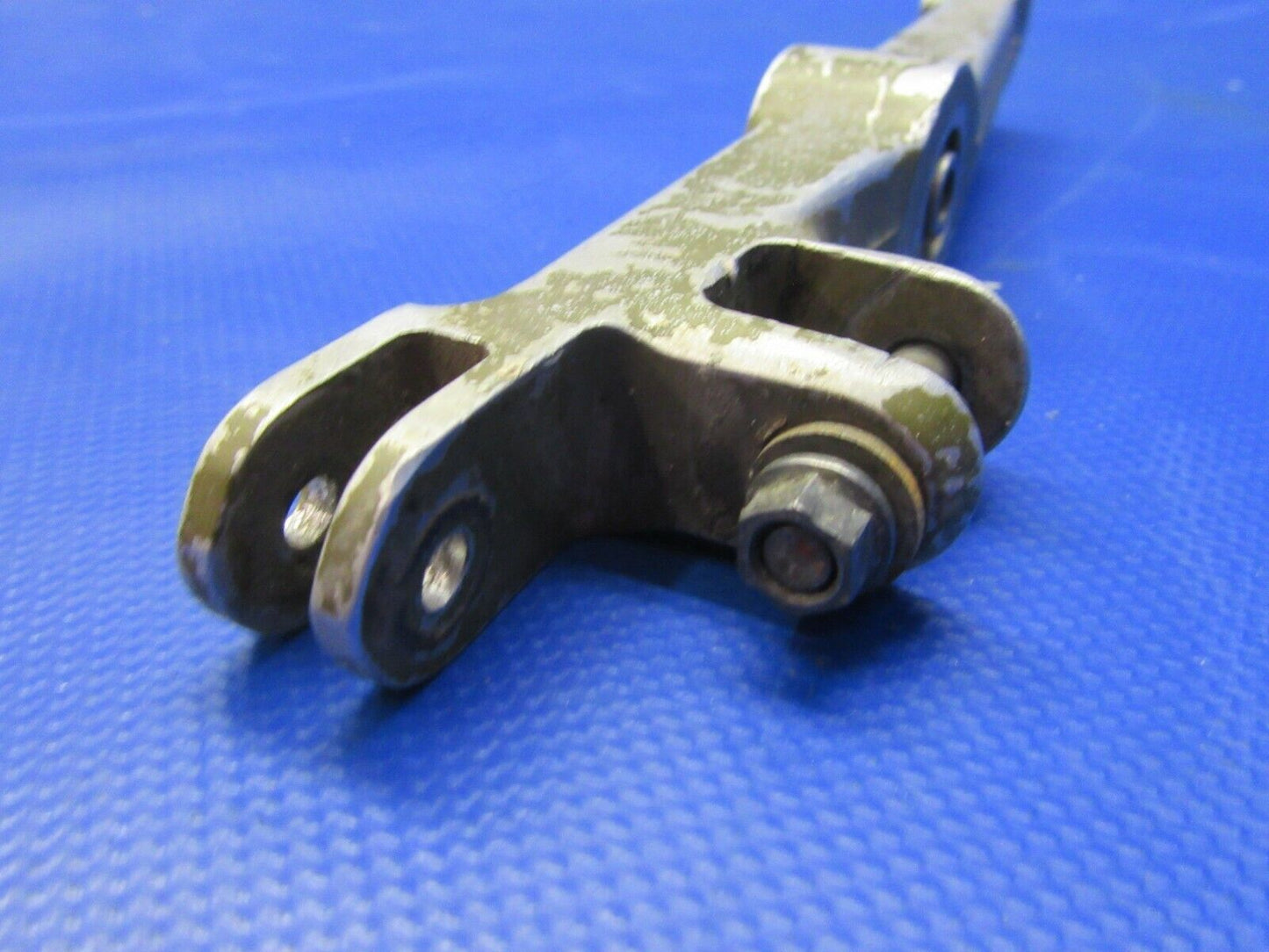 Cessna 210 / T210N Whiffletree Assembly P/N 1243411-1 (0421-329)