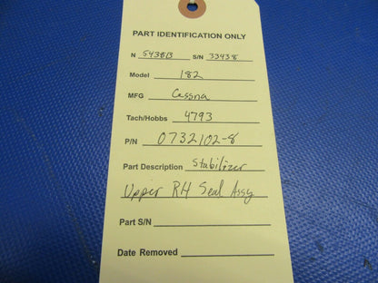 1956 Cessna 182 Stabilizer Seal Upper RH P/N 0732102-8 (0821-632)