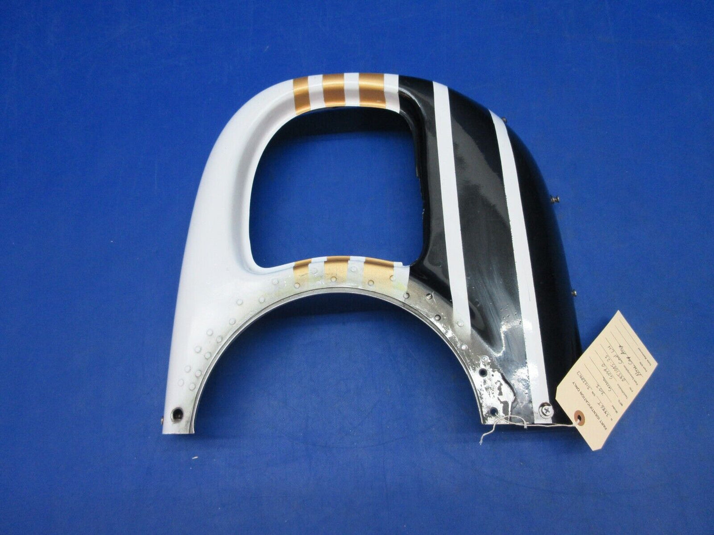 Cessna 310 / 310I Cowl LH Nose Cap Assy P/N 0851005-23 (1023-719)