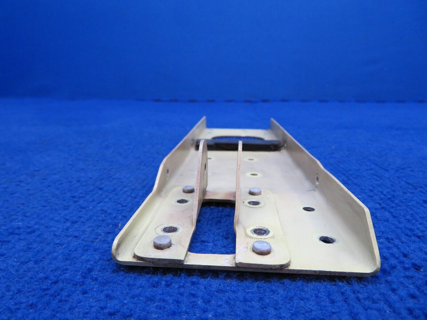 Socata TB-10 Elevator Trim Tab Actuator Support Assy P/N 27071003 (0622-900)
