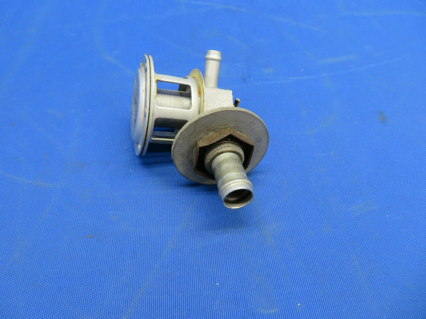 Airborne Vacuum Regulating Valve P/N 2H3-12 (1020-478)