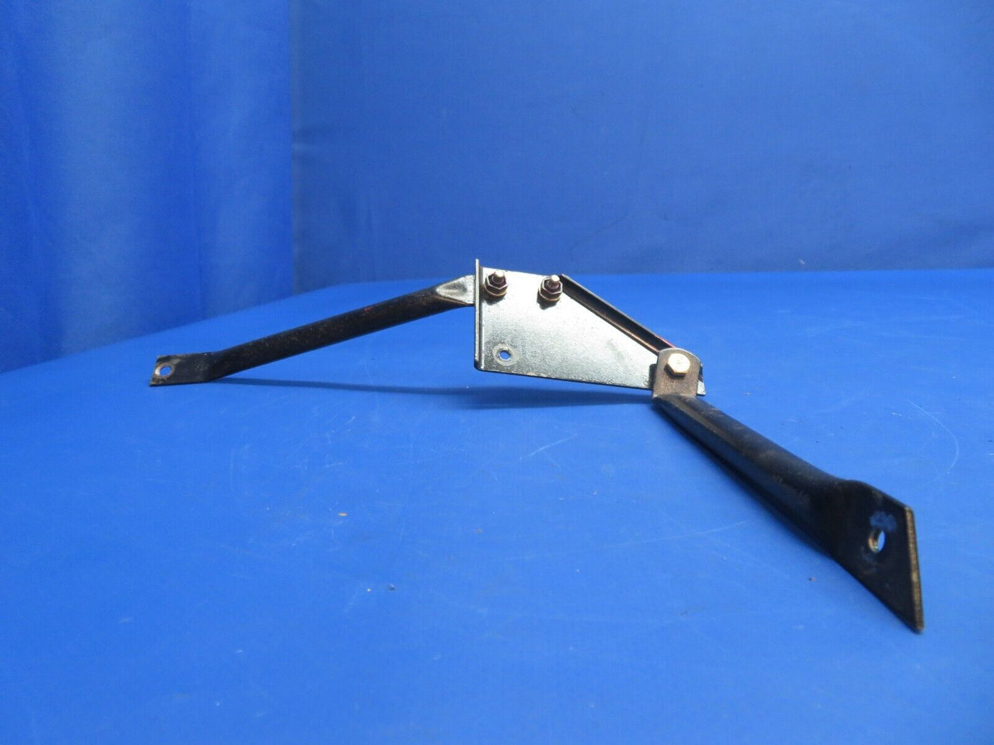Piper PA-34-200T Pitch Servo Support Bracket & Tubes P/N 69163-00 (0223-921)