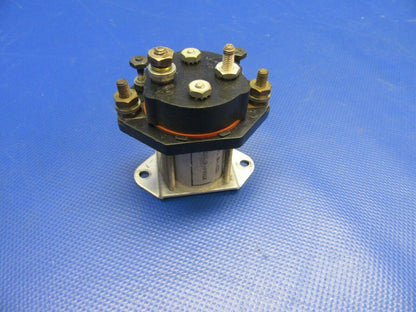 Beech Baron 58 Cutler Hammer Relay 28V P/N MS24187-D1 (0521-474)