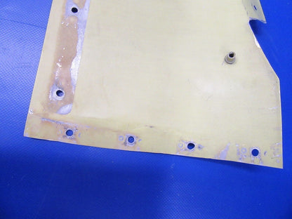 Beech Baron N58P Nacelle Top INBD RH P/N 102-980000-14  (0418-80)