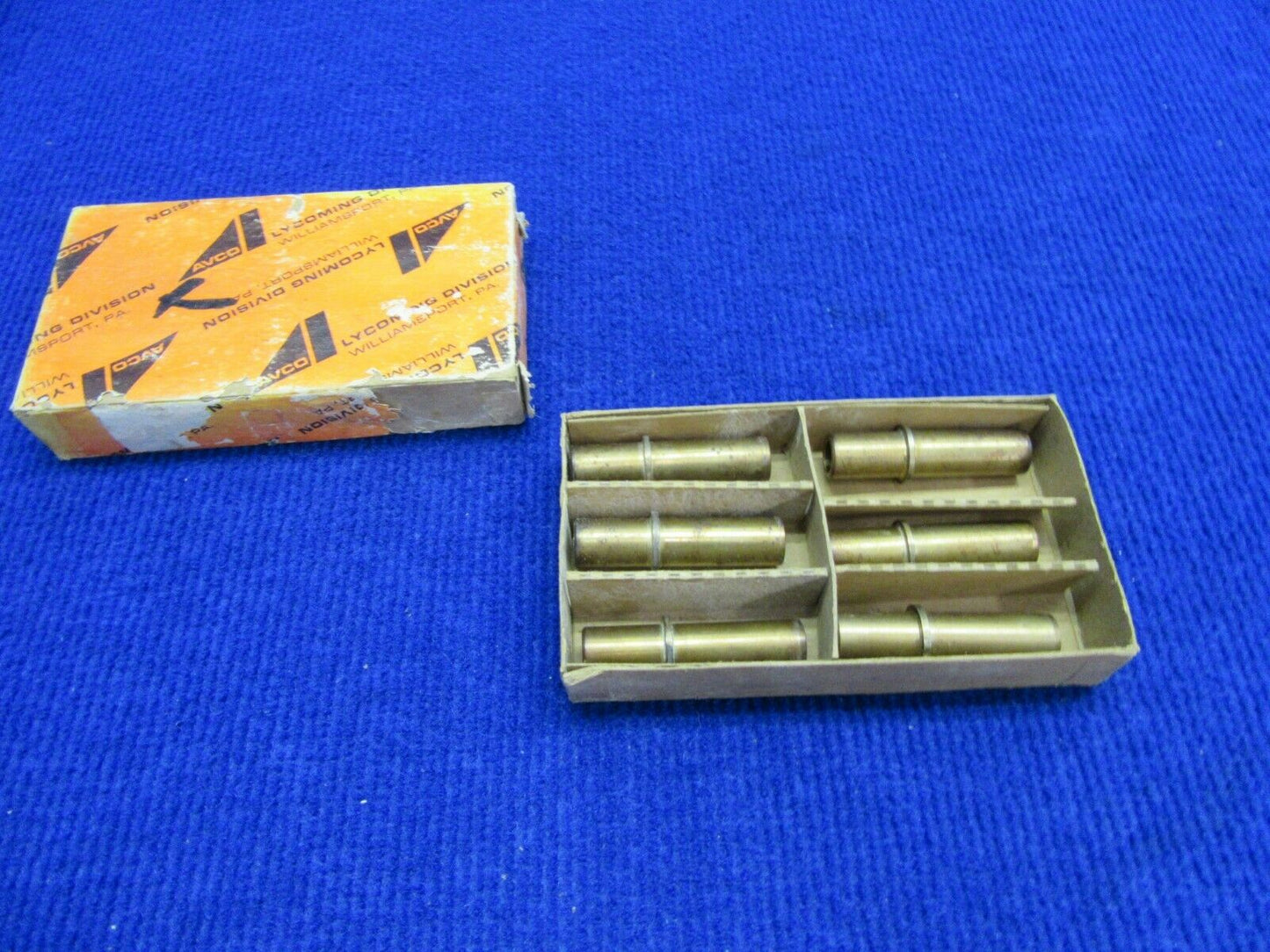 Lycoming Guide Valve Intake P/N 66713-P05 NOS LOT OF 6 (1121-610)