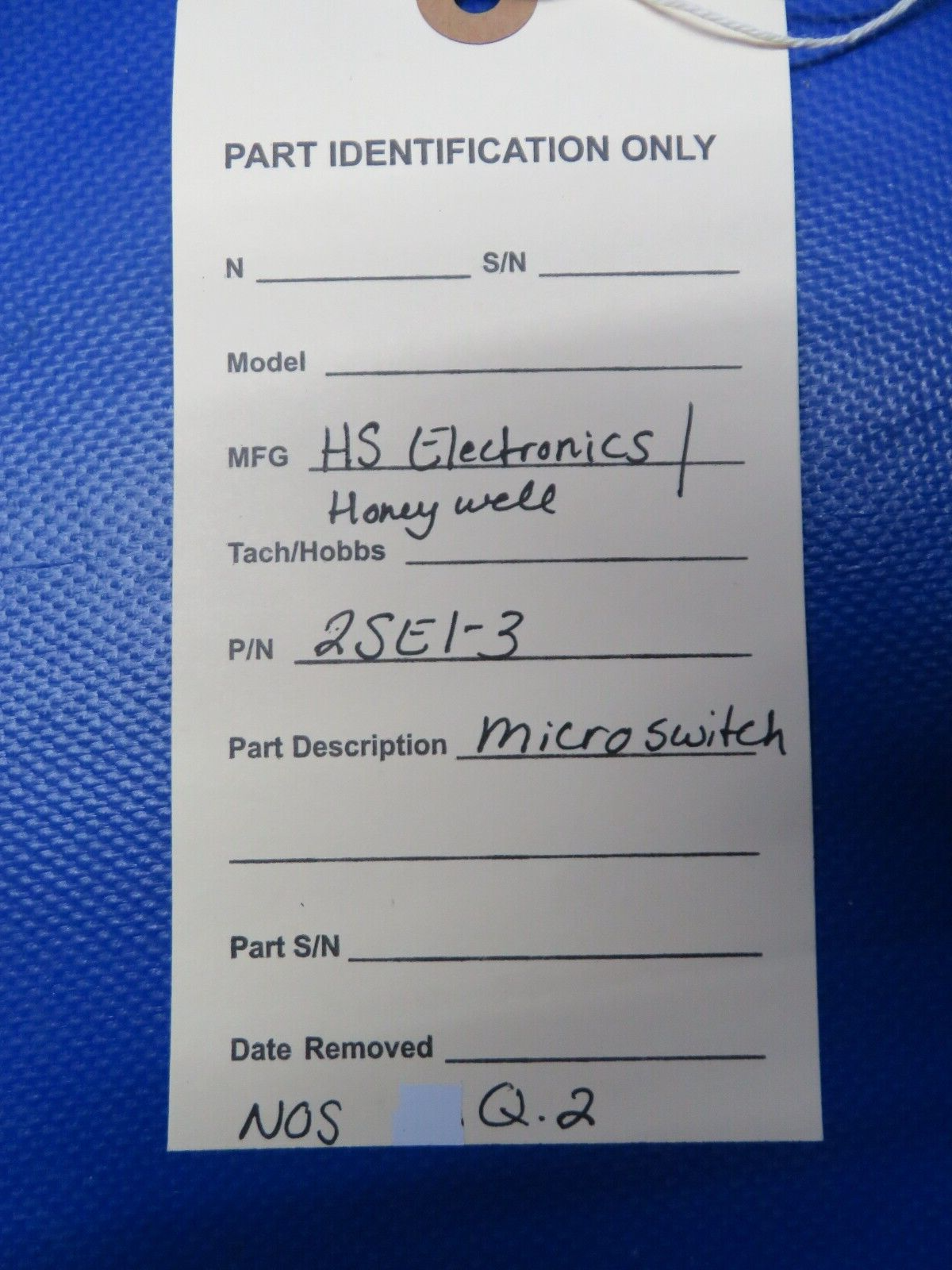 HS Electronics / Honeywell Microswitch P/N 2SE1-3 NOS (0224-199)