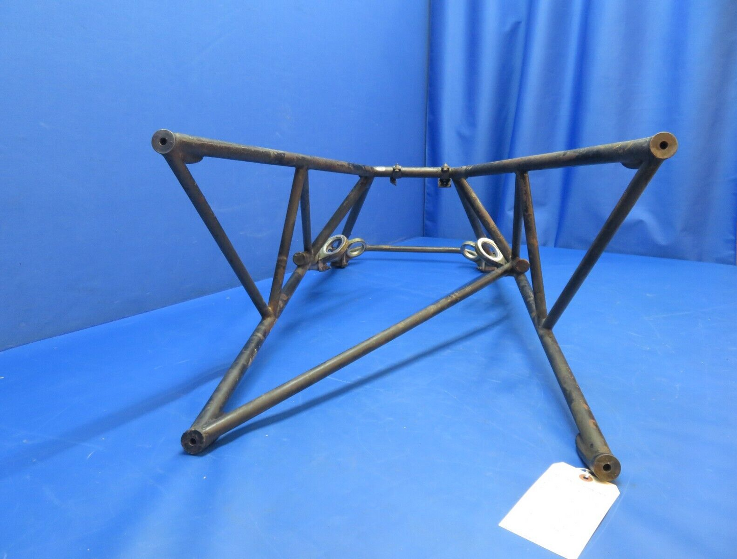 Piper PA-34-200T Seneca Engine Mount Assy Continental P/N 37105-00 (0123-989)