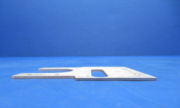 Beech Plate P/N 96-500018-3 NOS (1023-154)