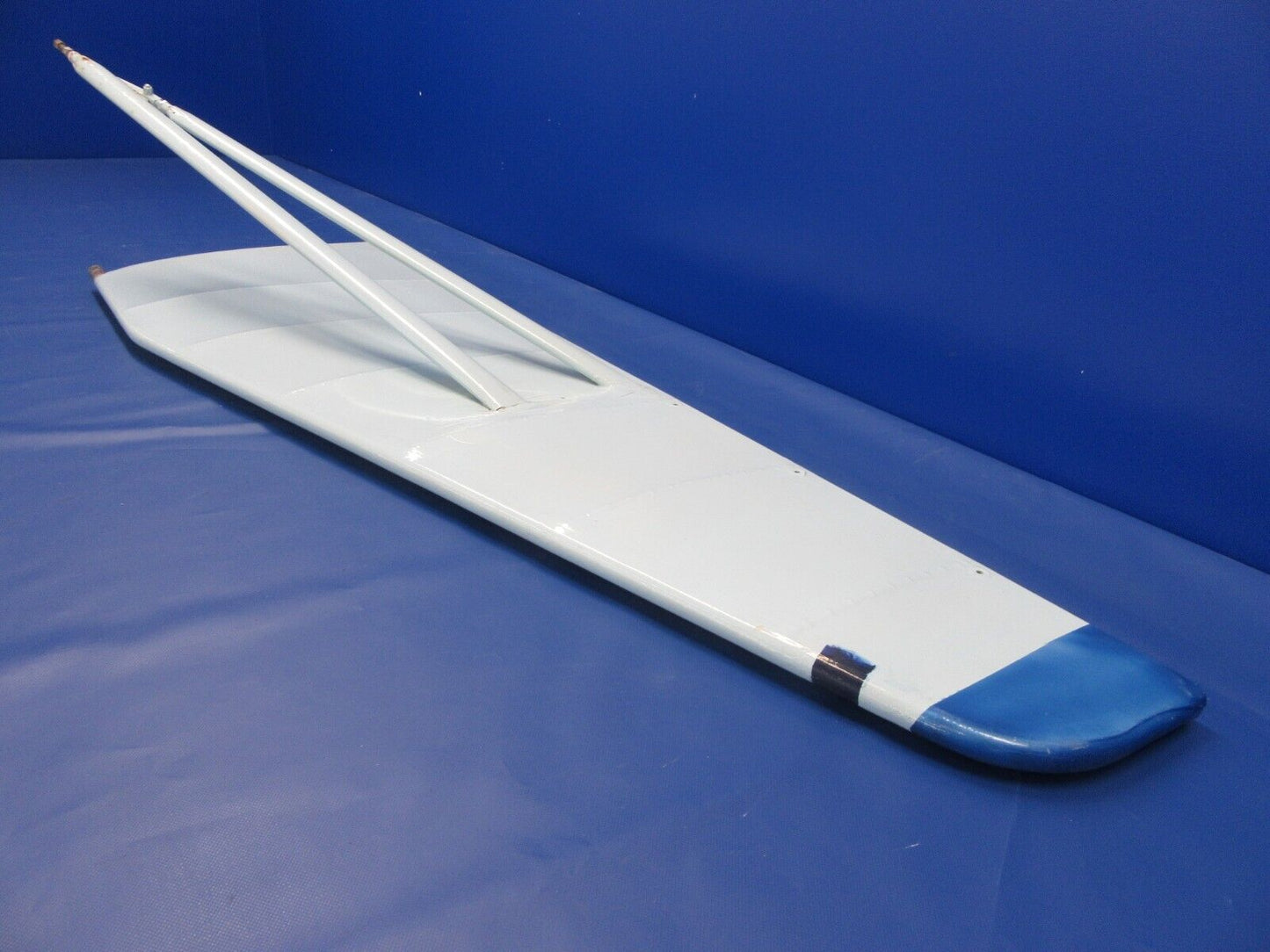 Bellanca 17-30A Viking RH Horizontal Stabilizer w/ Struts P/N 193103 (0224-09)