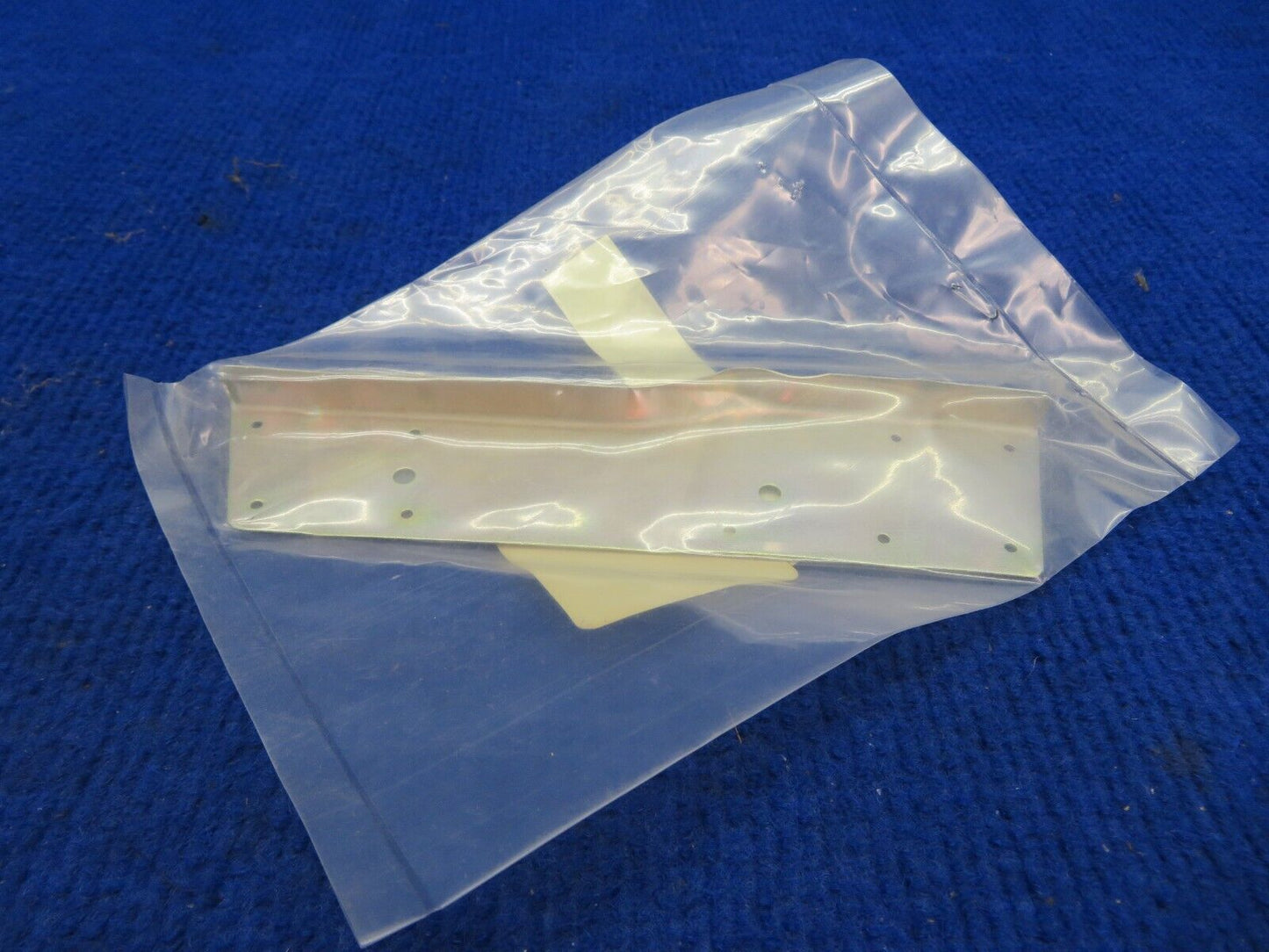 Cessna Support Window Rear P/N 1211481-3 NOS (0522-410)