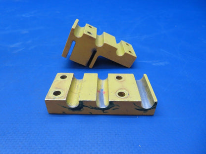 Beech 95-B55 Baron LH & RH Clamp Assy Engine Controls P/N 58-324058-9 (0623-368)