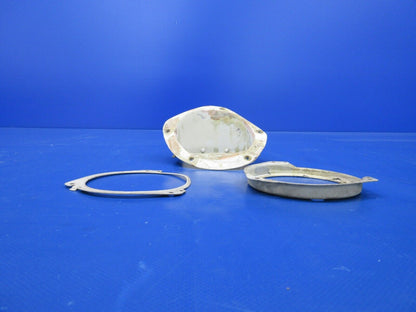 Cessna 210 Landing Light Support Assy RH P/N 1252014-36 (1223-637)