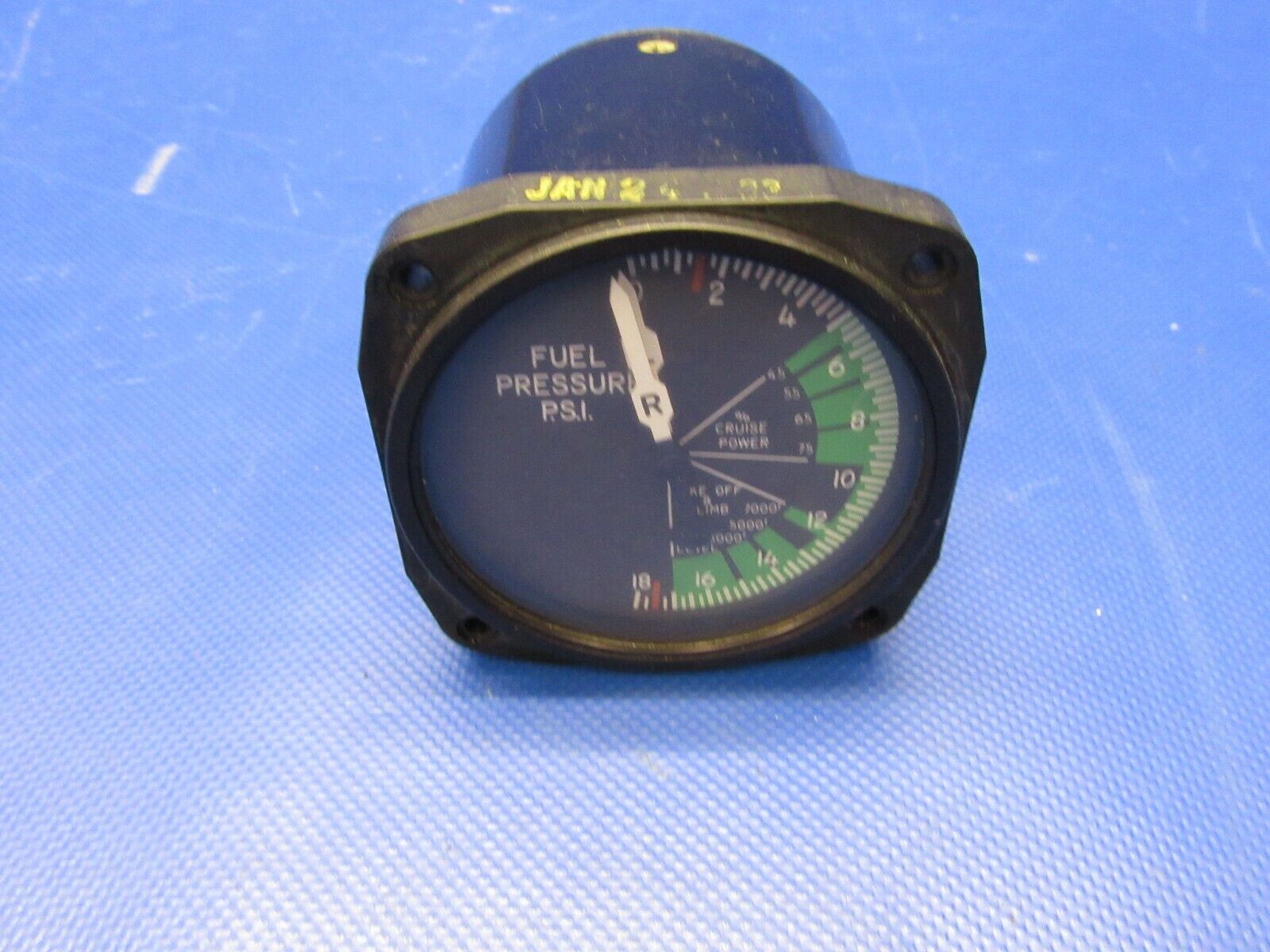 Beech Baron 55 United Instruments Fuel Pressure Gauge Code G P/N 6222 (0321-497)