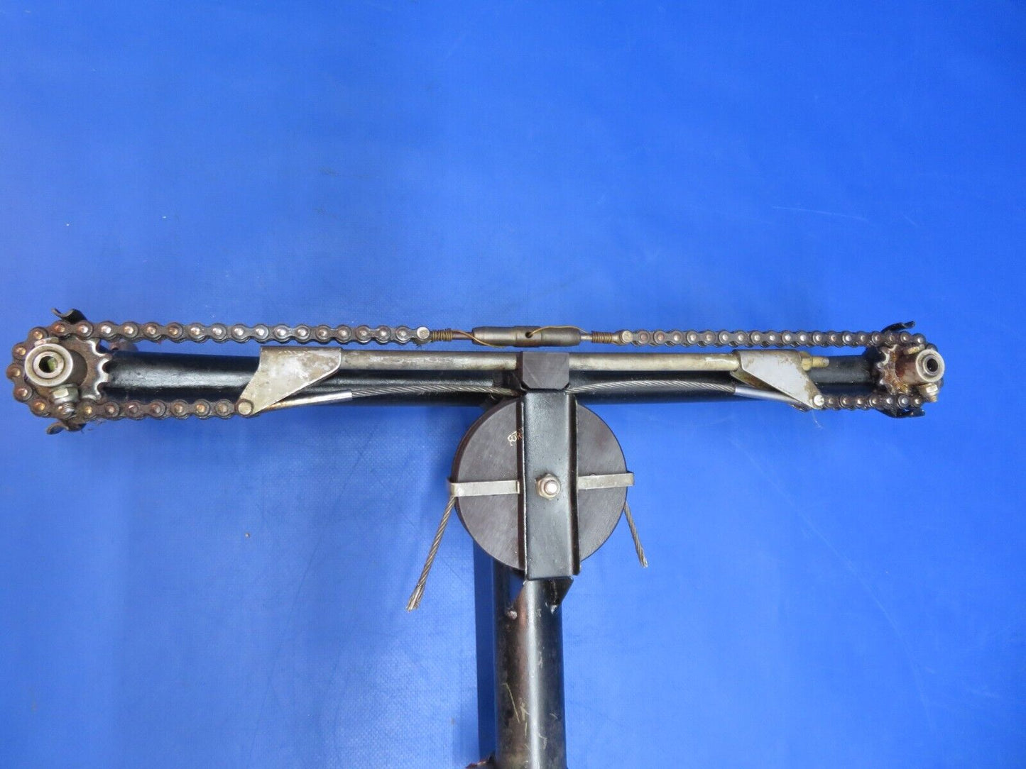 Cessna 120 Control Tee Column Assy P/N 0411221 (0423-45)