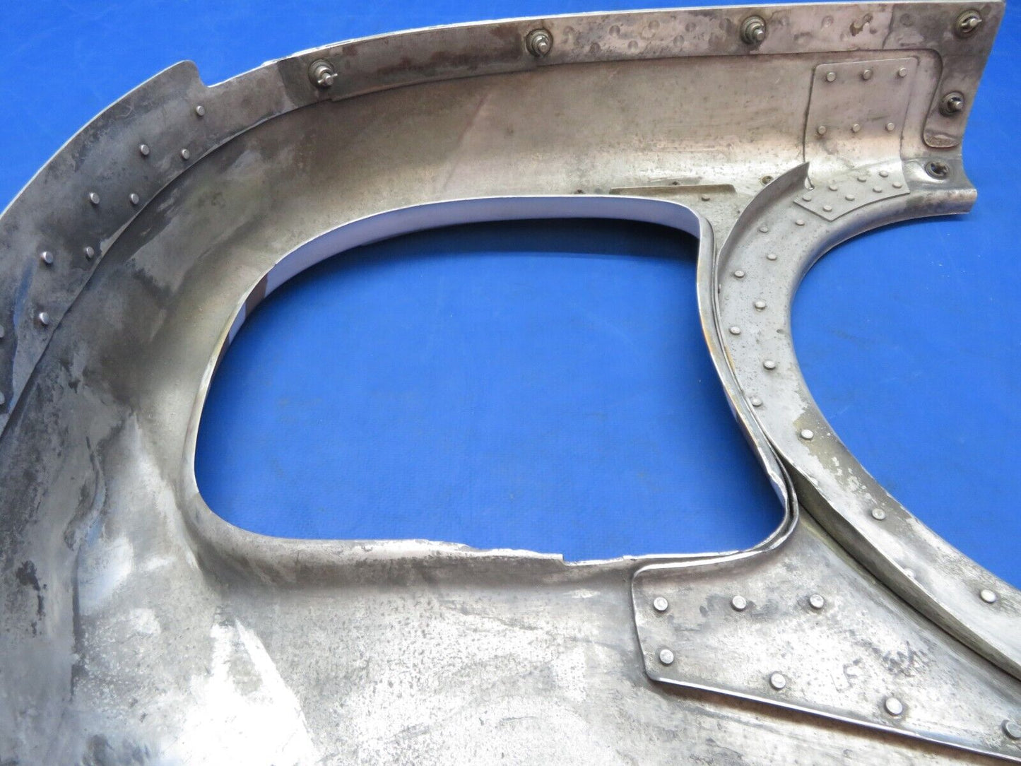 Cessna 310 / 310I Cowl LH Nose Cap Assy P/N 0851005-23 (1023-164)