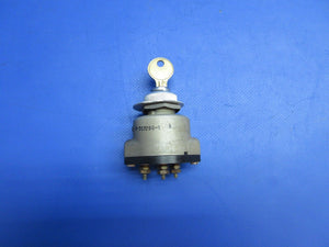 Cessna 120 Bendix Ignition Switch w/ Key P/N 10-357290-1 (0523-359)