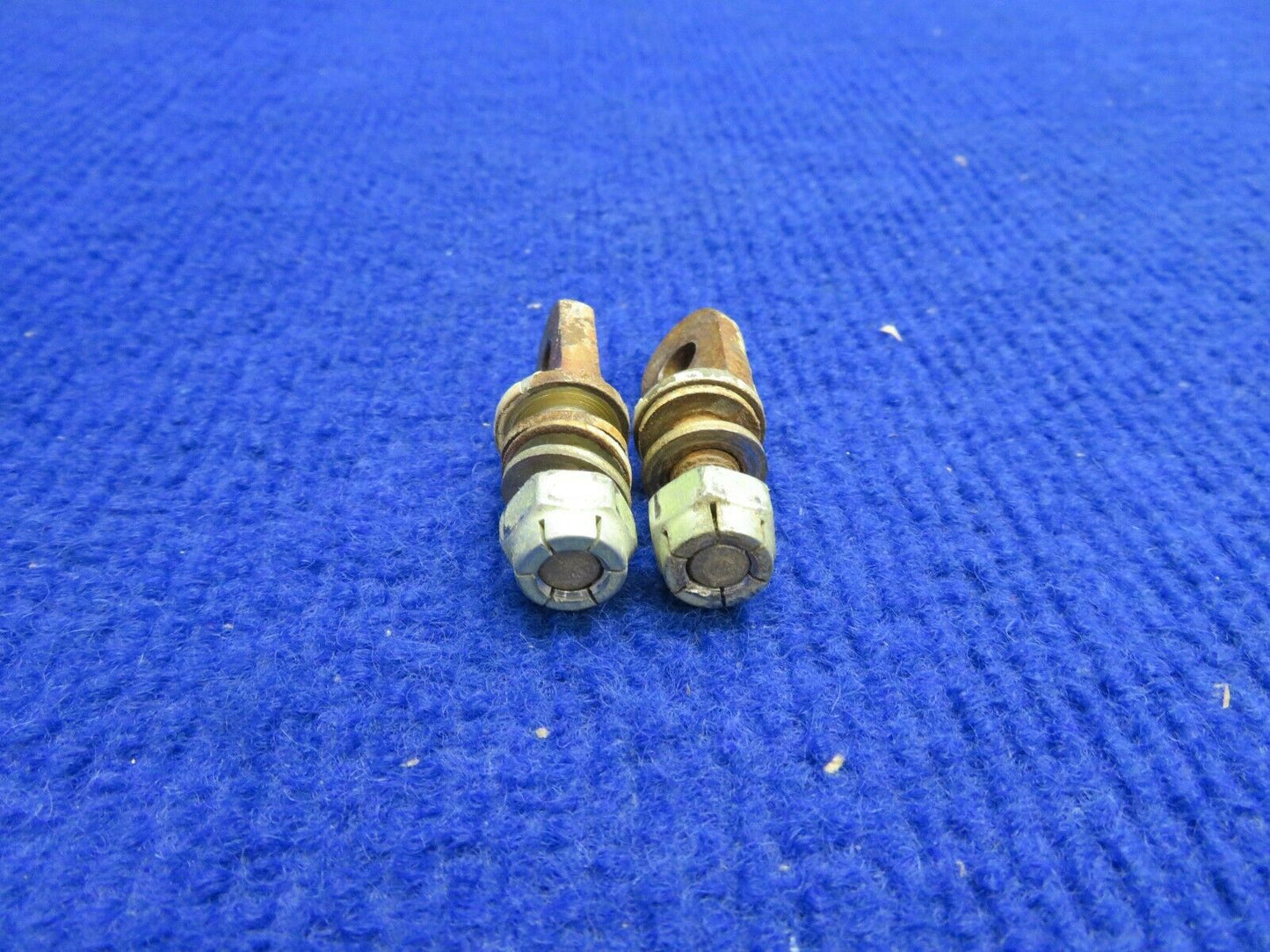 Piper Tomahawk PA-38-112 Plate Door Latch Striker w Pins P/N 77525-002 (0322-435
