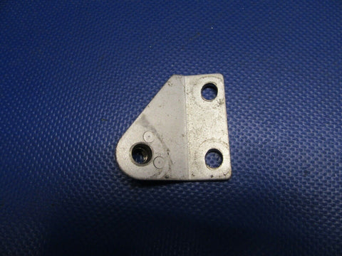 Cessna 210 / T210N Seat Belt Fitting Middle Row RH OTBD P/N 2011028-8 (0921-655)