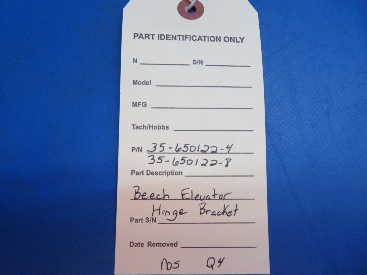 Beech Elevator Hinge Bracket P/N 35-650122-4, 35-650122-8 NOS (1222-917)